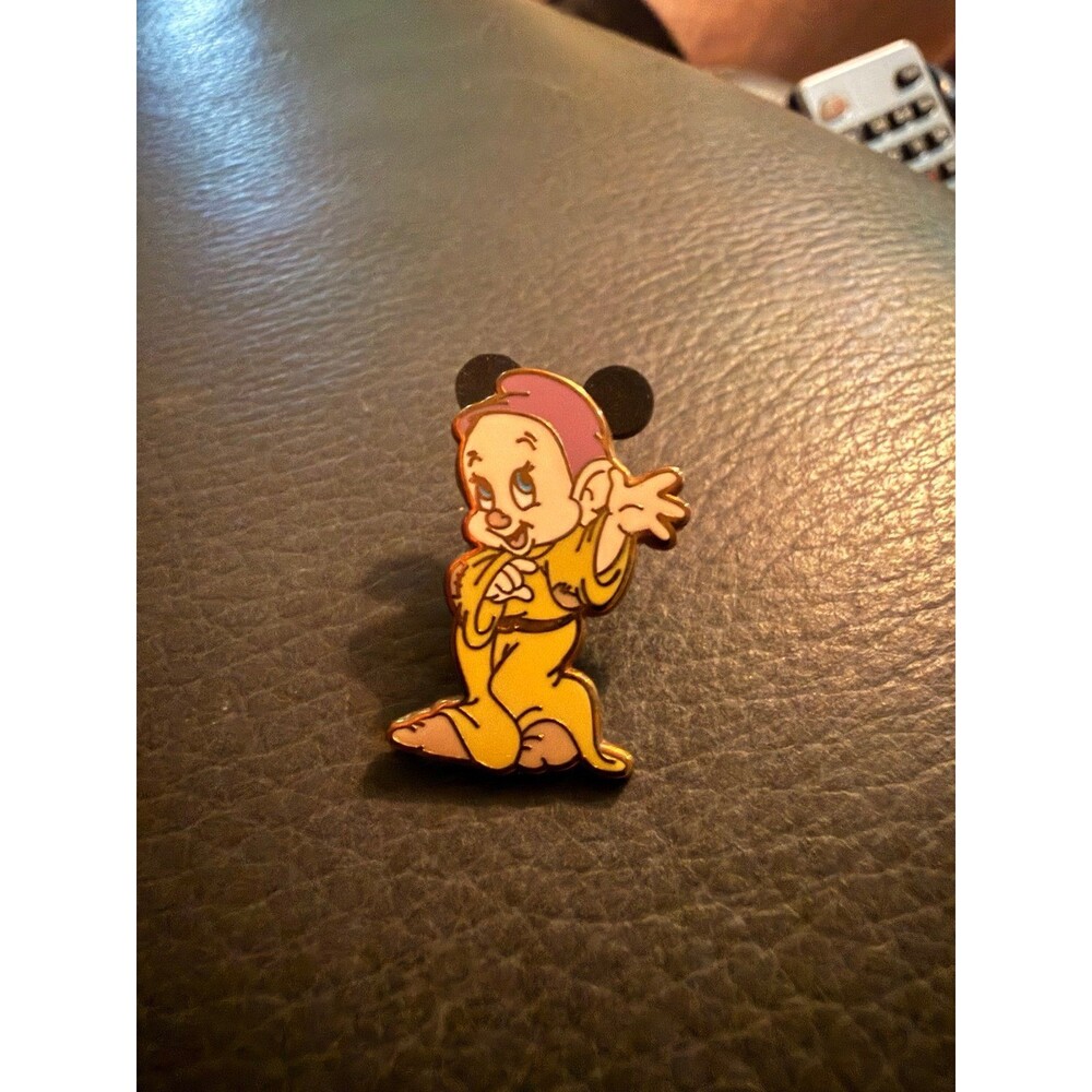 Disney Snow White Dopey Character Pin